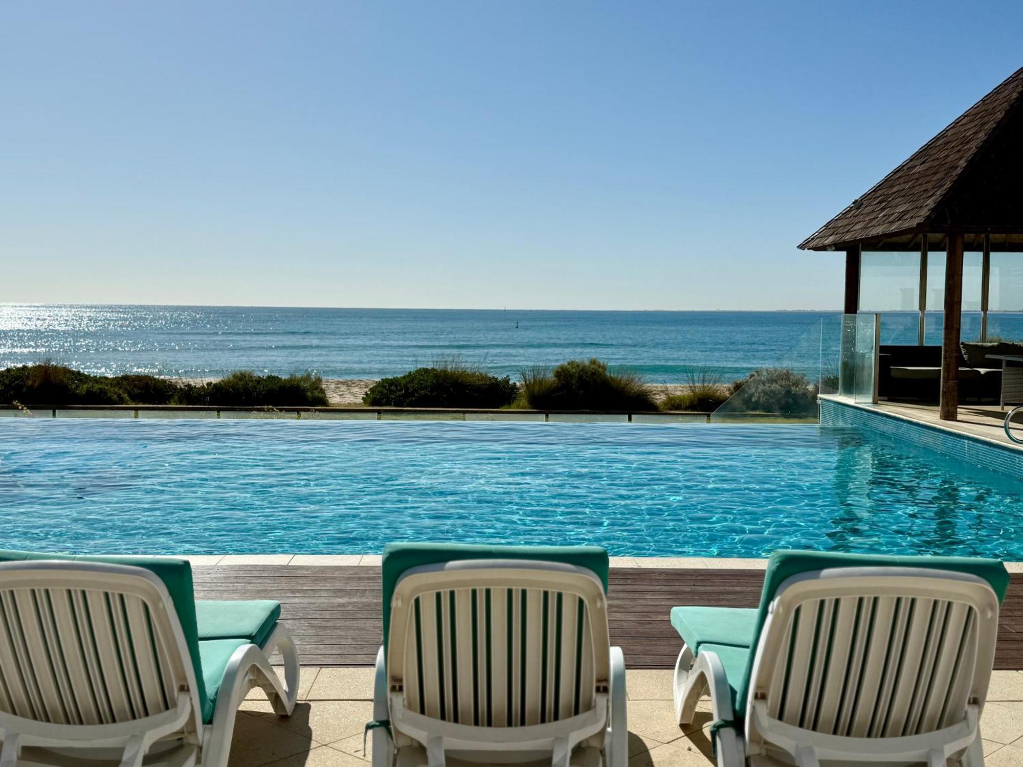 Tempel By The Sea Mandurah Extérieur photo